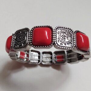 Paparazzi Jewelry Trendy Tease Red Stretch Bracelet Silver Tone Paisley Square